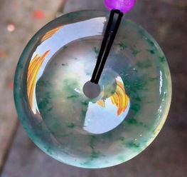 緬甸翡翠玉石 互聯(lián)網(wǎng)浪潮下，實(shí)體珠寶店的盈利困境